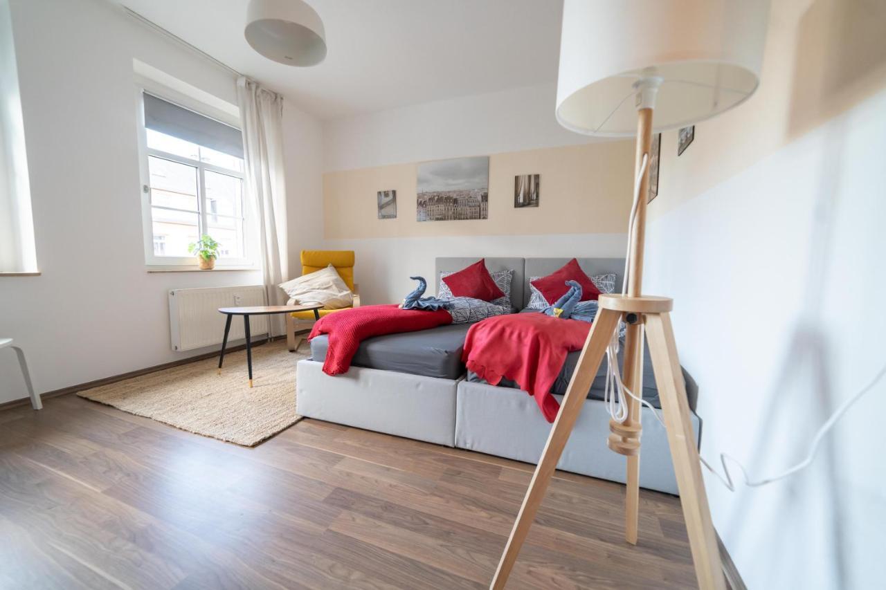Fullhouse - Zwickau - L12 - 2 Single Beds - Nespresso - Smarttv Exterior foto