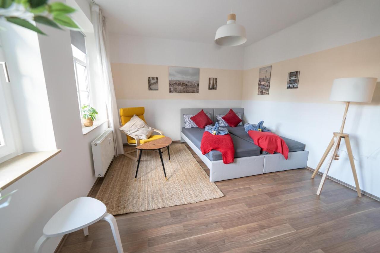 Fullhouse - Zwickau - L12 - 2 Single Beds - Nespresso - Smarttv Exterior foto